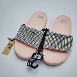 Madden NYC Rhinestone Embellished Pink Slide Sandals Size 11 NWT